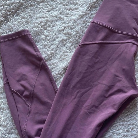 Purple/pink Lululemon align leggings - Picture 4 of 5